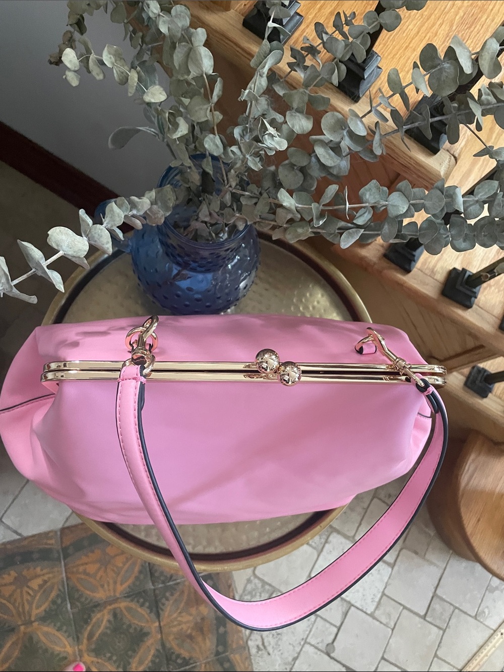 Vegan Leather Pink Kiss Lock Frame-Top Shoulder or Hand Bag Large New - Picture 6 of 14